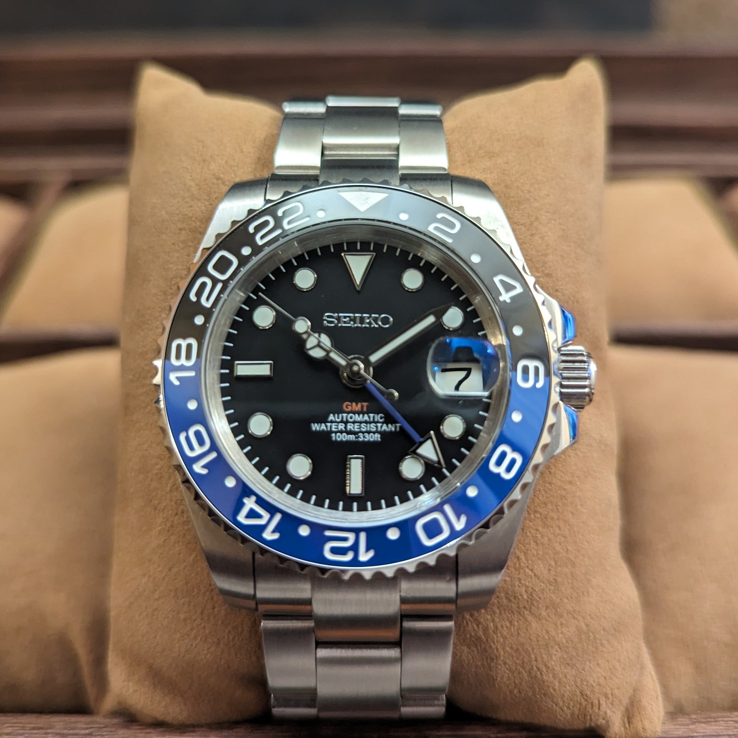 GMT Master-ii Batman Homage