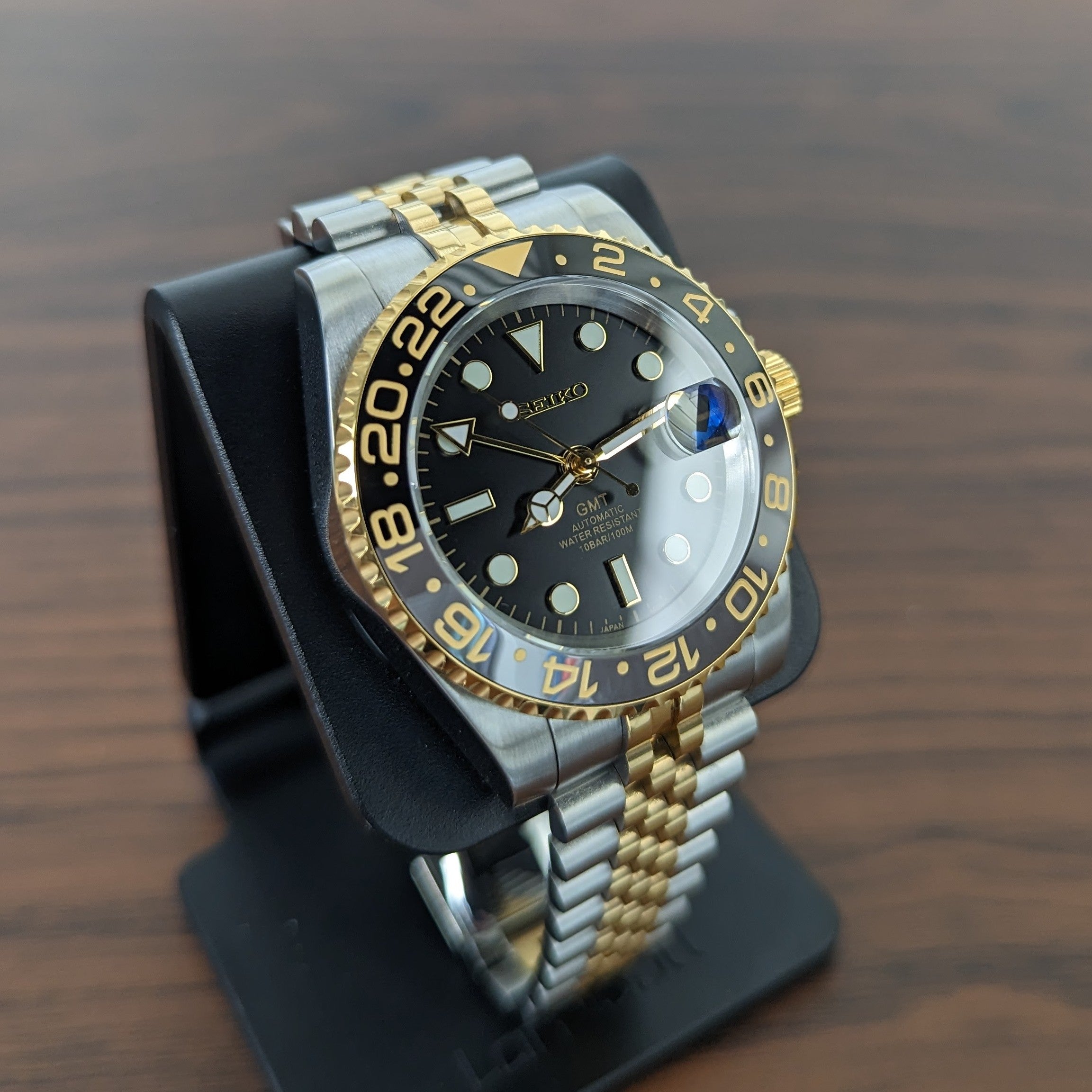 2023 New Style GMT master ii Custom Built using Seiko NH34 GMT