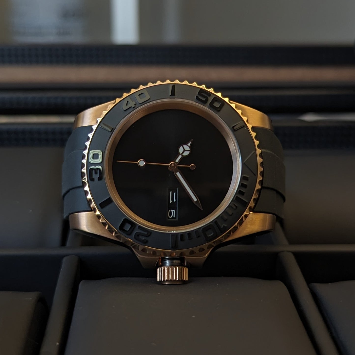 Classic Rose Gold Yachtmaster Sterile