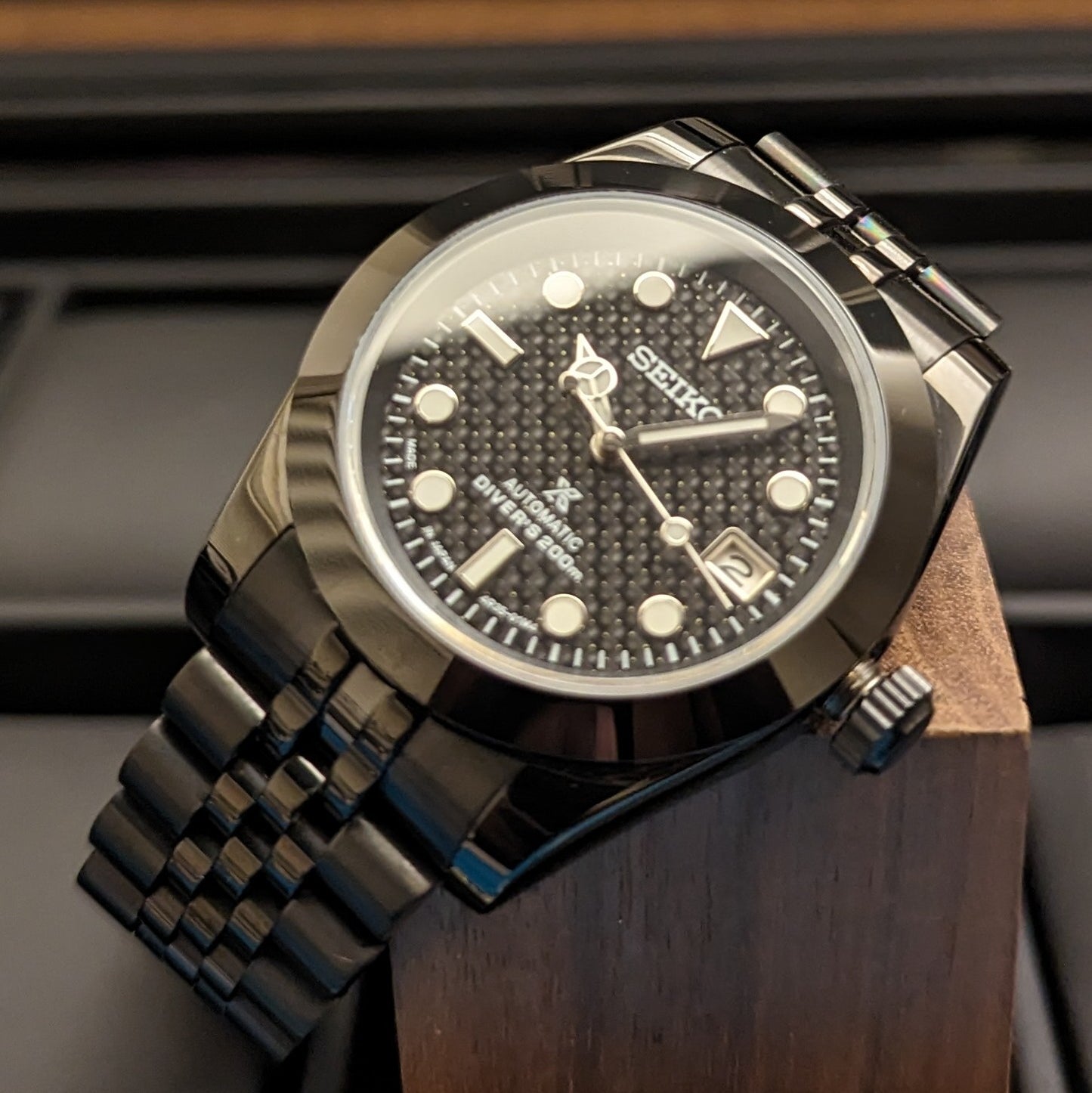 Datejust Custom Carbon fibre mod | Free Worldwide Shipping