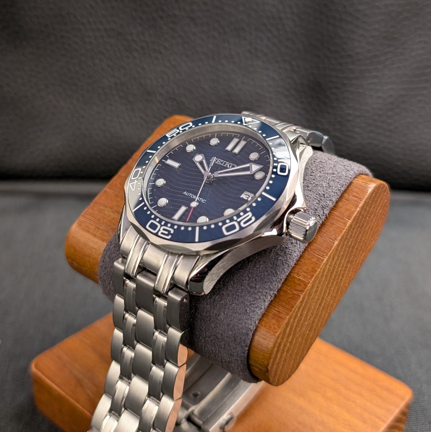 Seamaster 300 Seiko Mod James Bond tribute