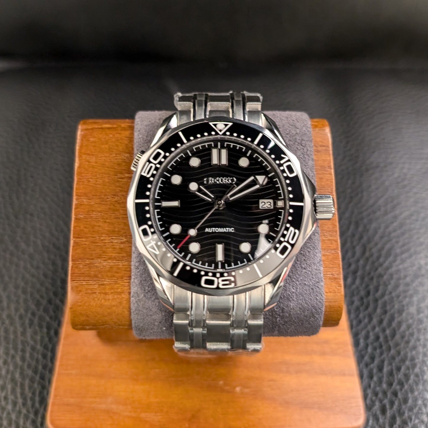 Seamaster 300 Seiko Mod James Bond tribute