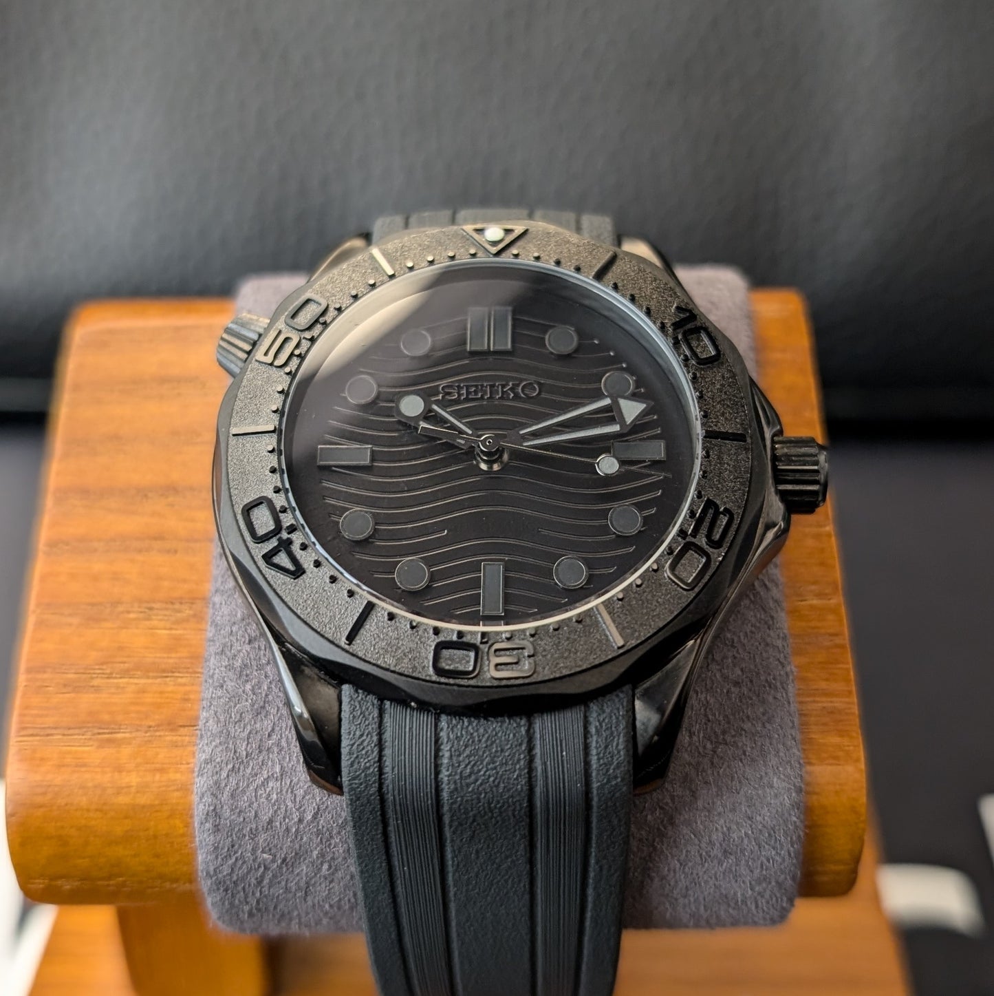 Seamaster 300 SMP StealthMaster Seiko Mod