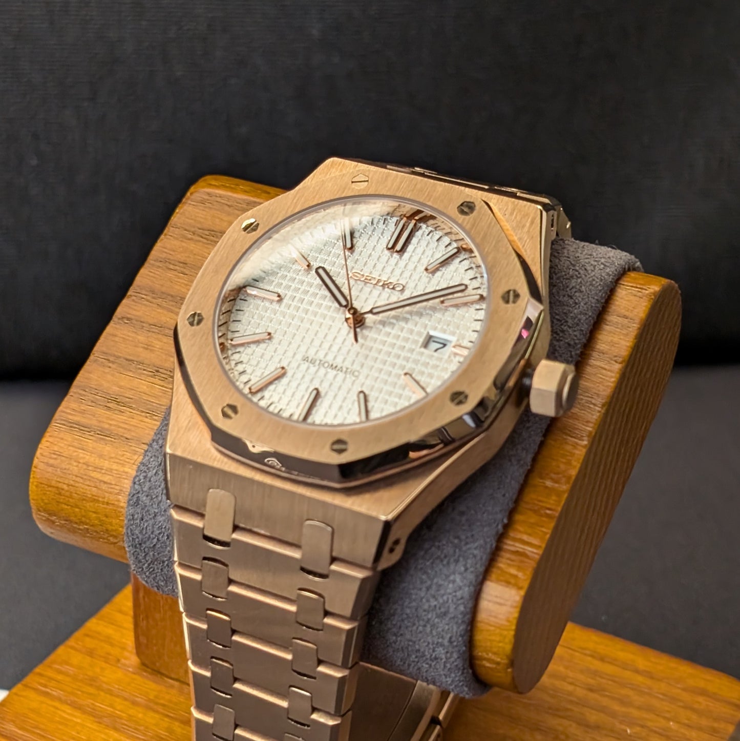 SeikOak Homage in Rose Gold – Luxury Meets Precision | Free Worldwide Shipping