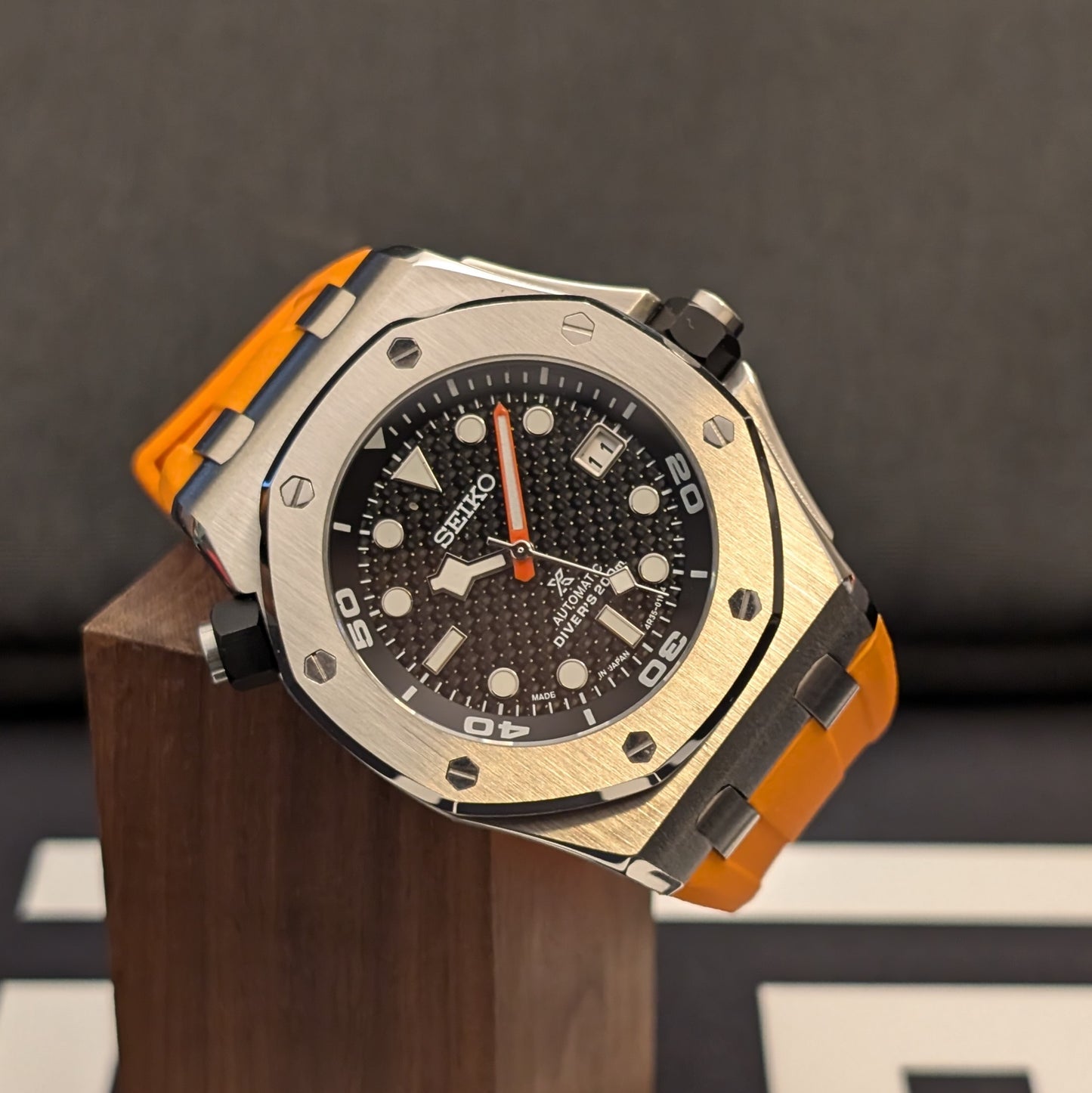 SeikOak Offshore Diver Sunburst orange Custom