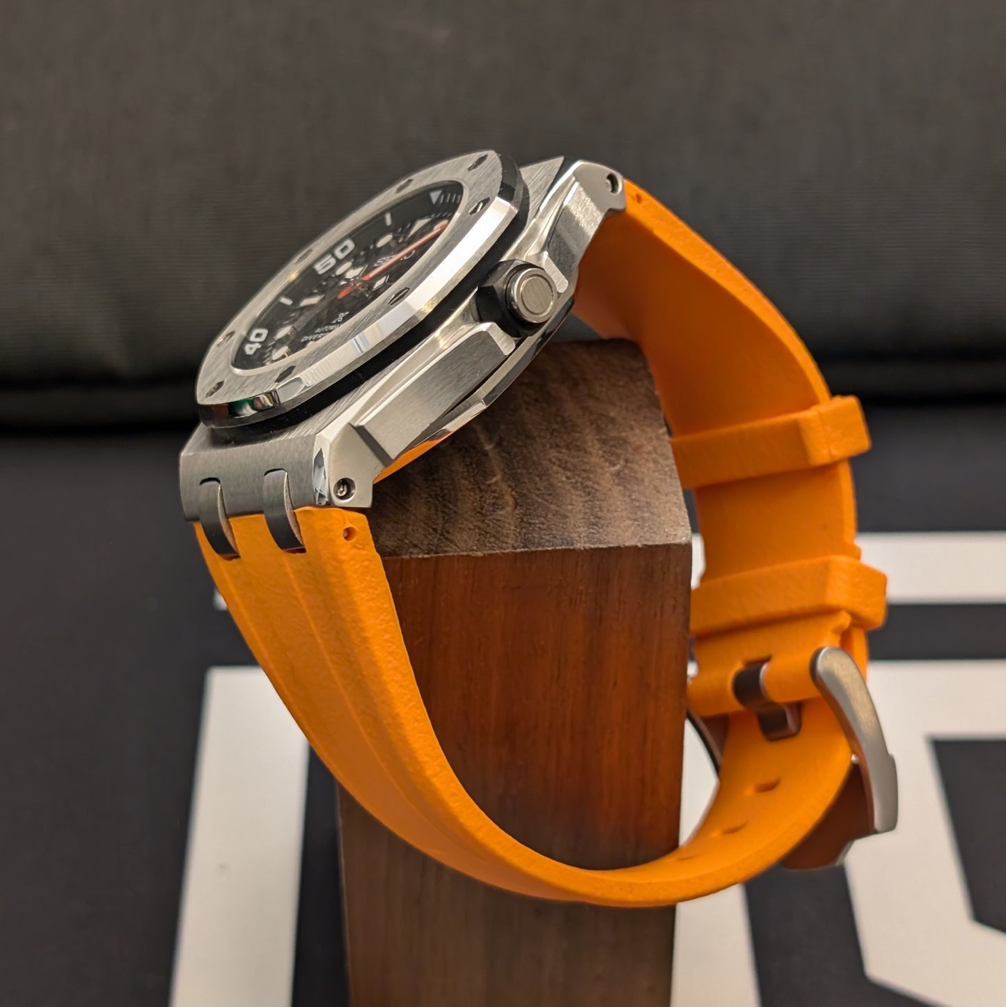 SeikOak Offshore Diver Sunburst orange Custom