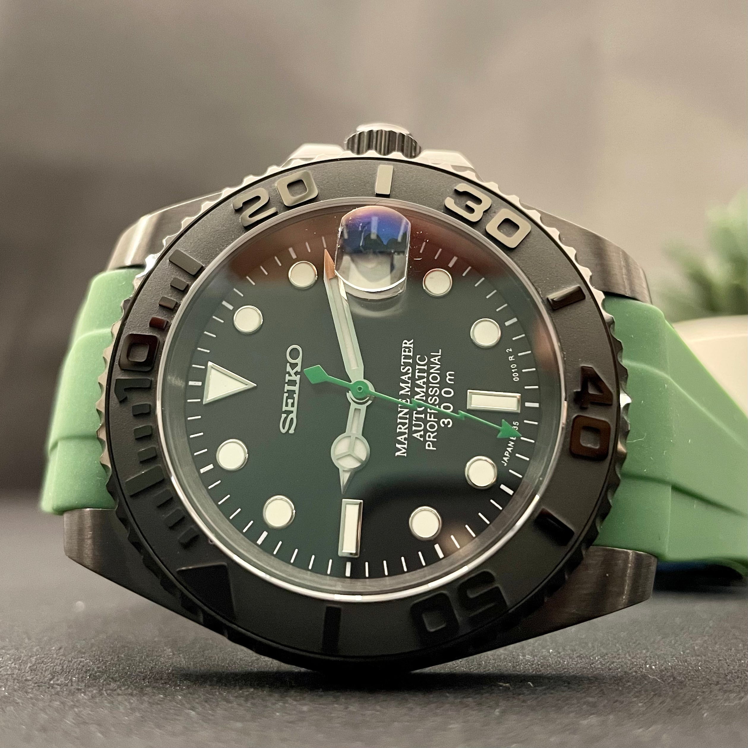 Custom Built Seiko Yachtmaster Style NH35 Automatic Watch Green