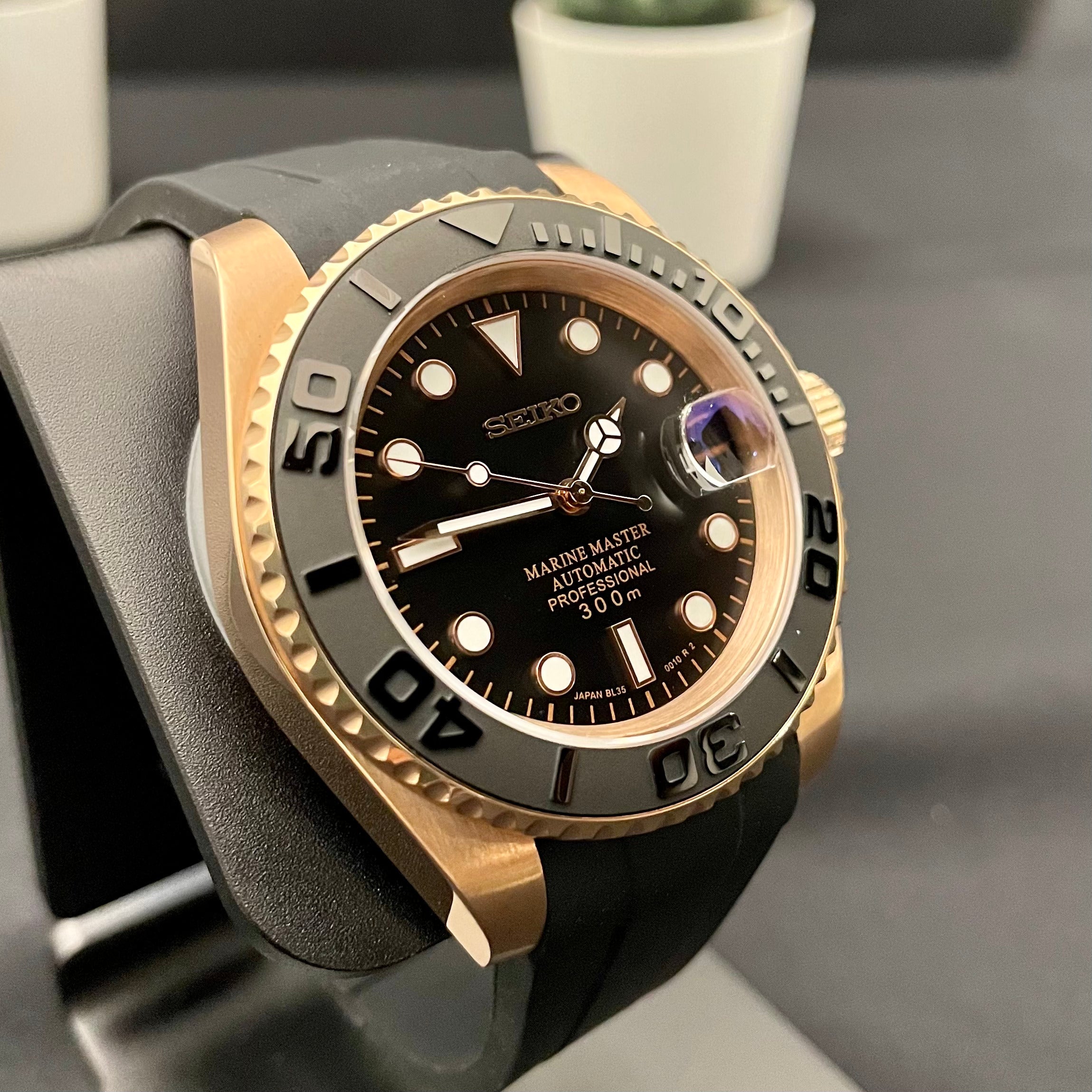 Seiko rose 2024 gold yachtmaster