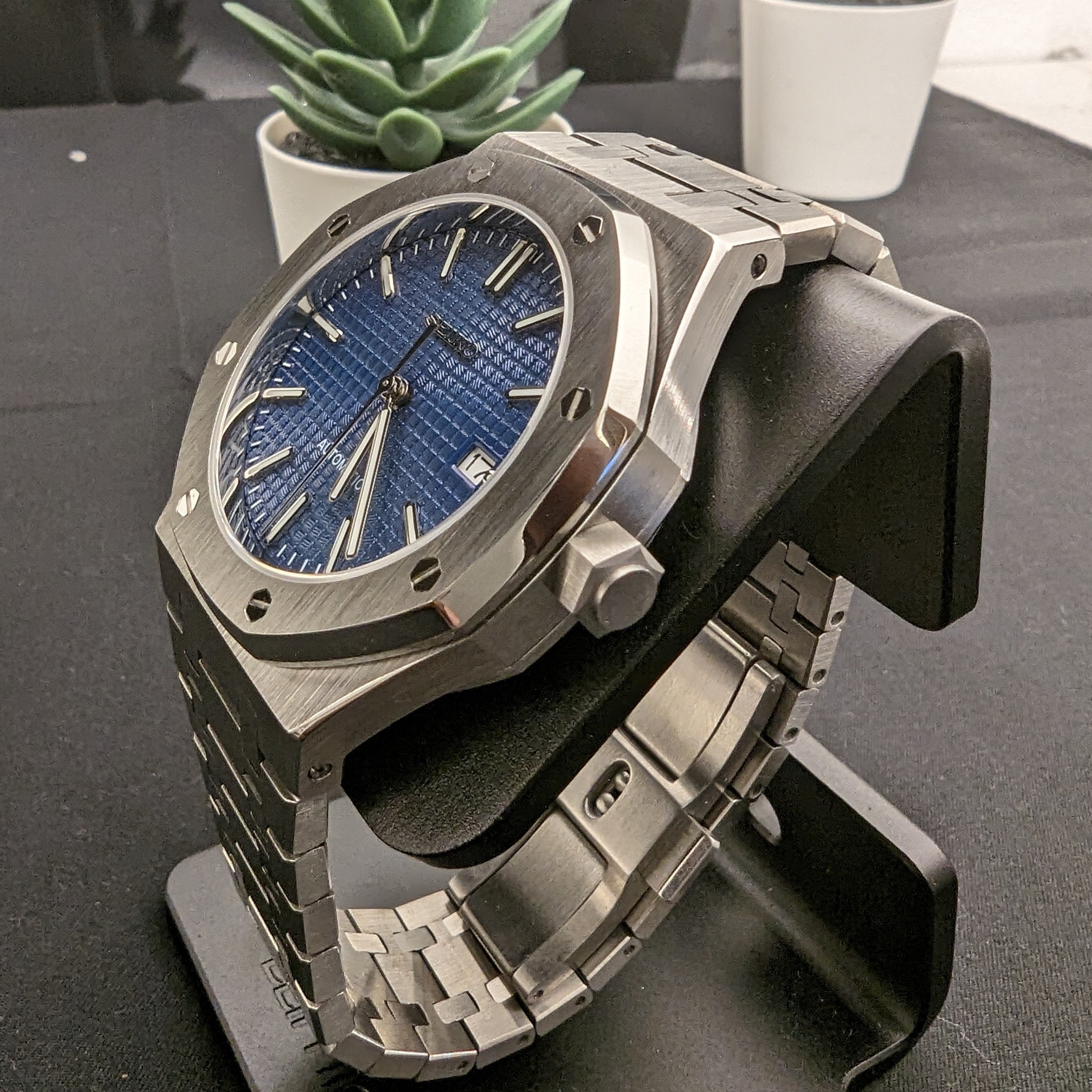 Custom Built using SEIKO NH35 Oak Royal Style Custom Men s