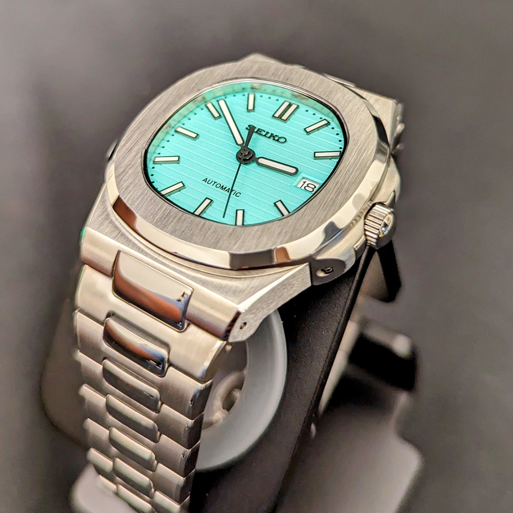 Seiko Mod Nautilus Tiffany Blue NH35 Automatic Watch