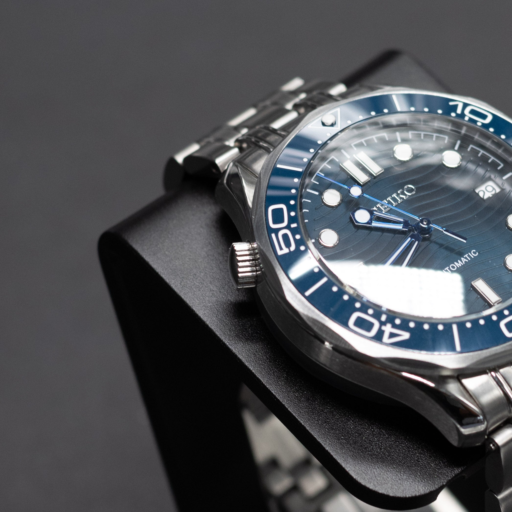 Custom SEIKO NH35 Seamaster 300 Casino Royal Automatic Custom