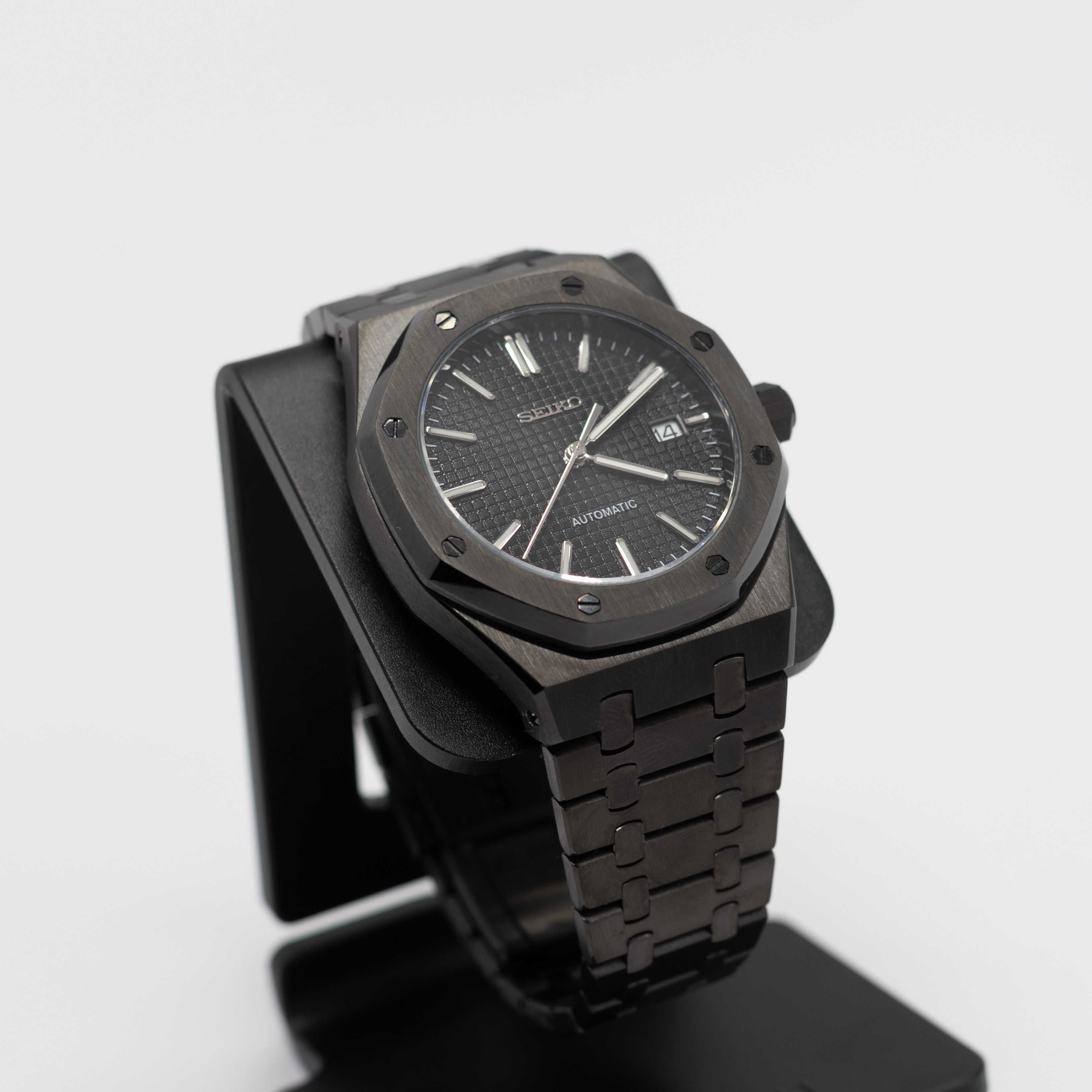 Custom Built using SEIKO NH35 Oak Royal Style Custom Men s